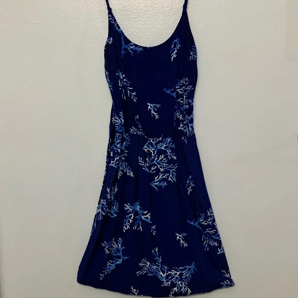 lady in a lilac dress with flowers Zapaka Women Lilac Long Prom Dress with 3D Flowers A-Line Spaghetti Straps Formal Dress, Lilac / US18W